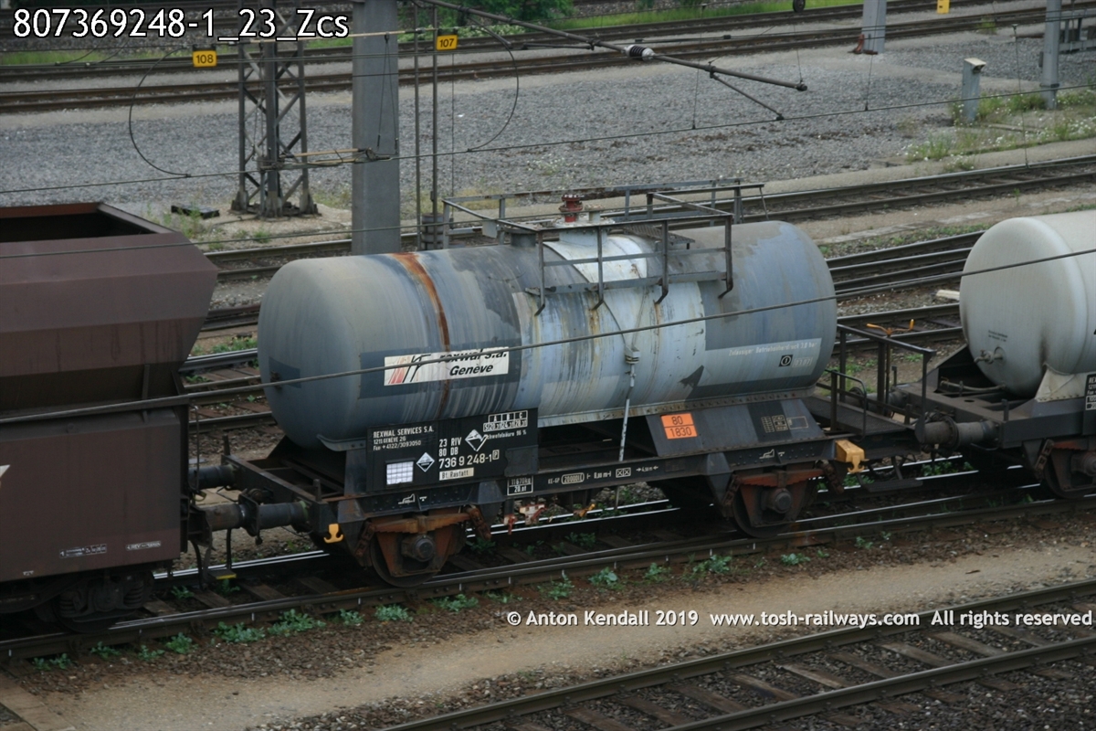 807369248-1_23_Zcs.jpg